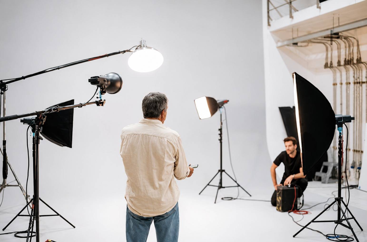 Studio light setup for fashion photography using softbox lights