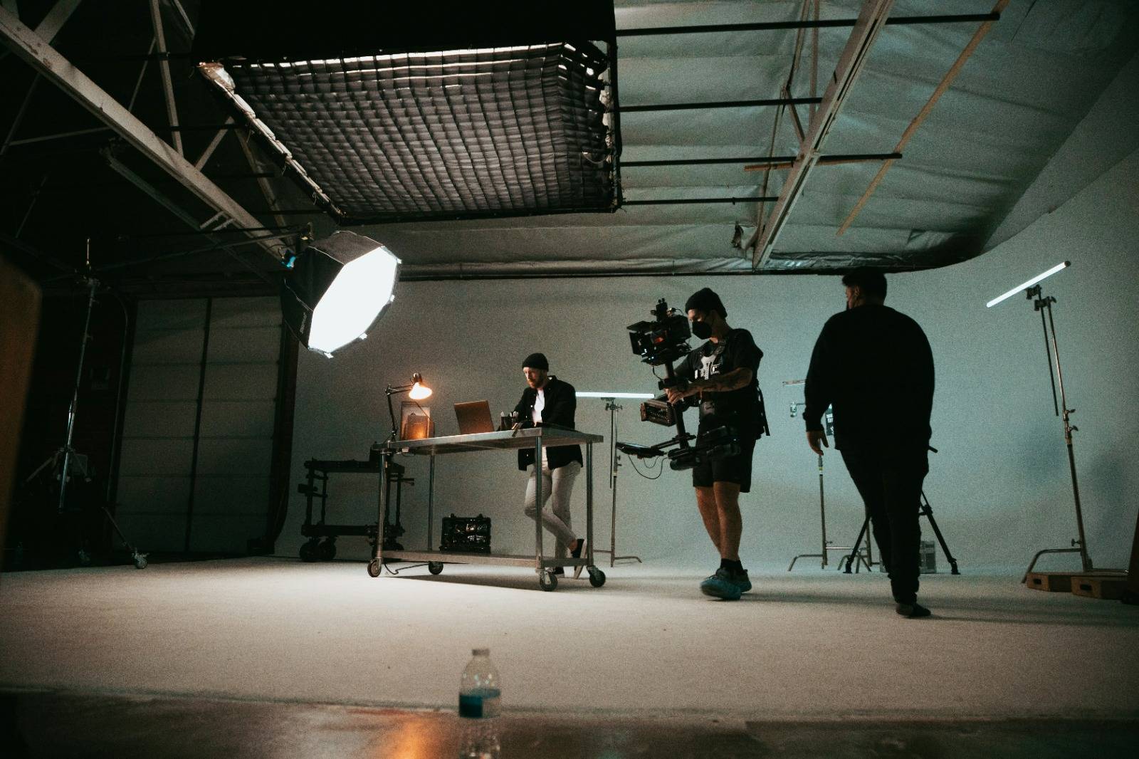 Studio light setup for fashion photography with professional lighting equipment